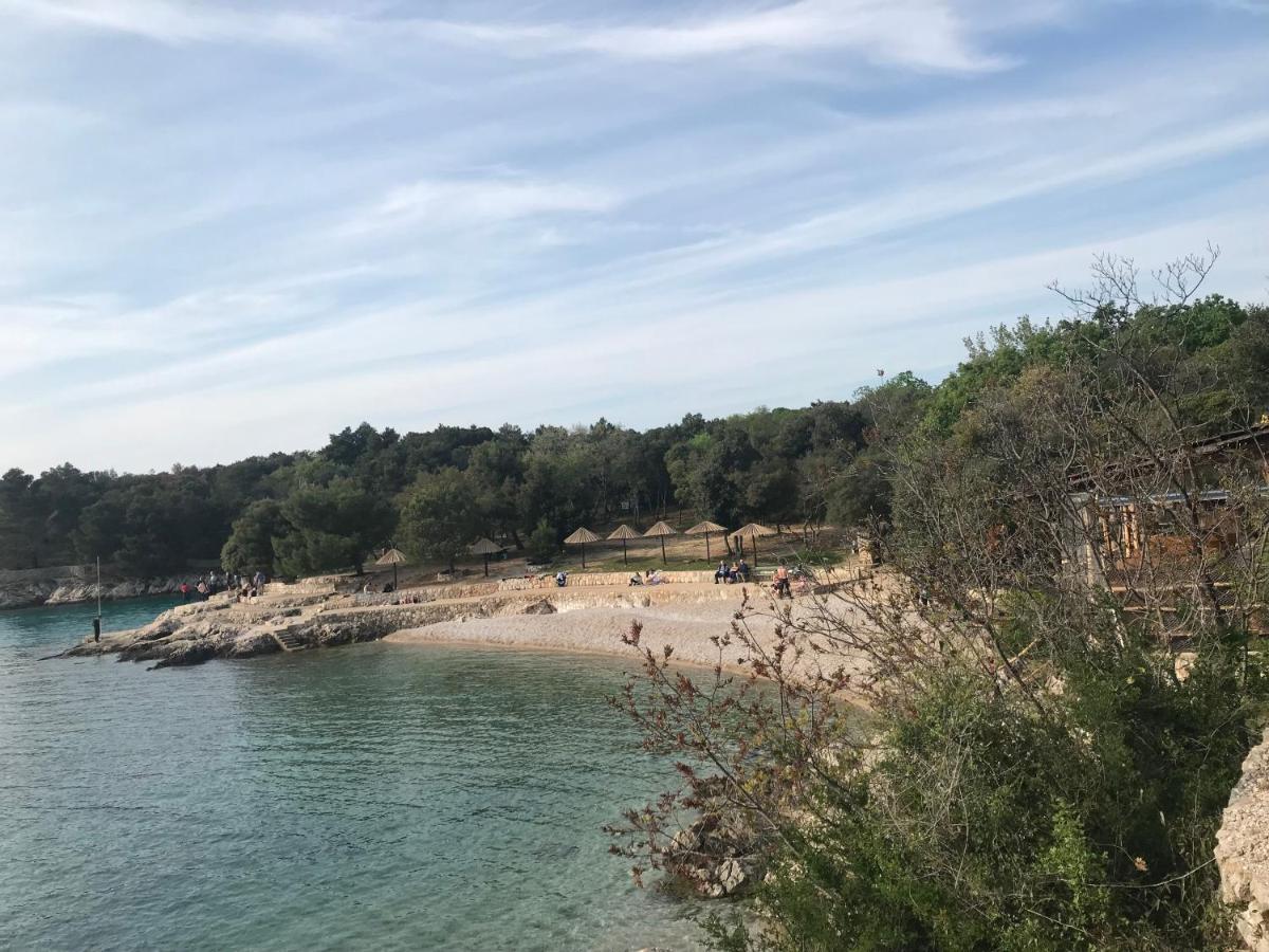 Krk Apartmani Pepina Pinezici  Bagian luar foto