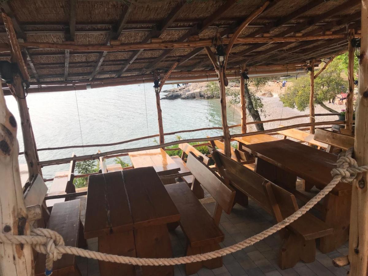 Krk Apartmani Pepina Pinezici  Bagian luar foto