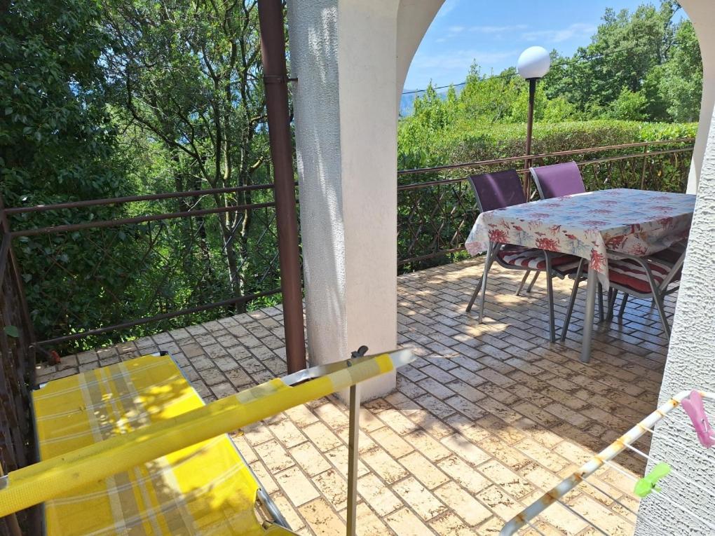 Krk Apartmani Pepina Pinezici  Bagian luar foto