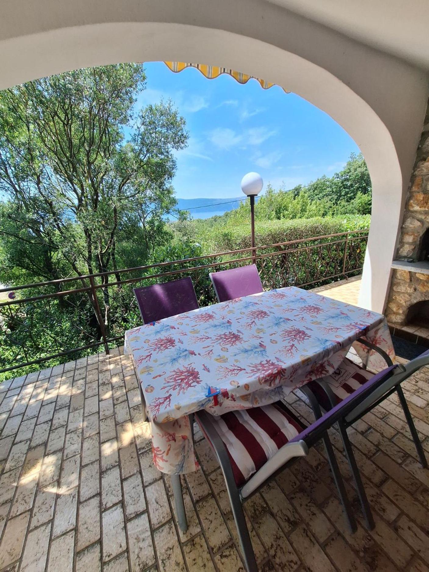 Krk Apartmani Pepina Pinezici  Bagian luar foto