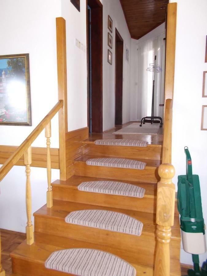Krk Apartmani Pepina Pinezici  Bagian luar foto