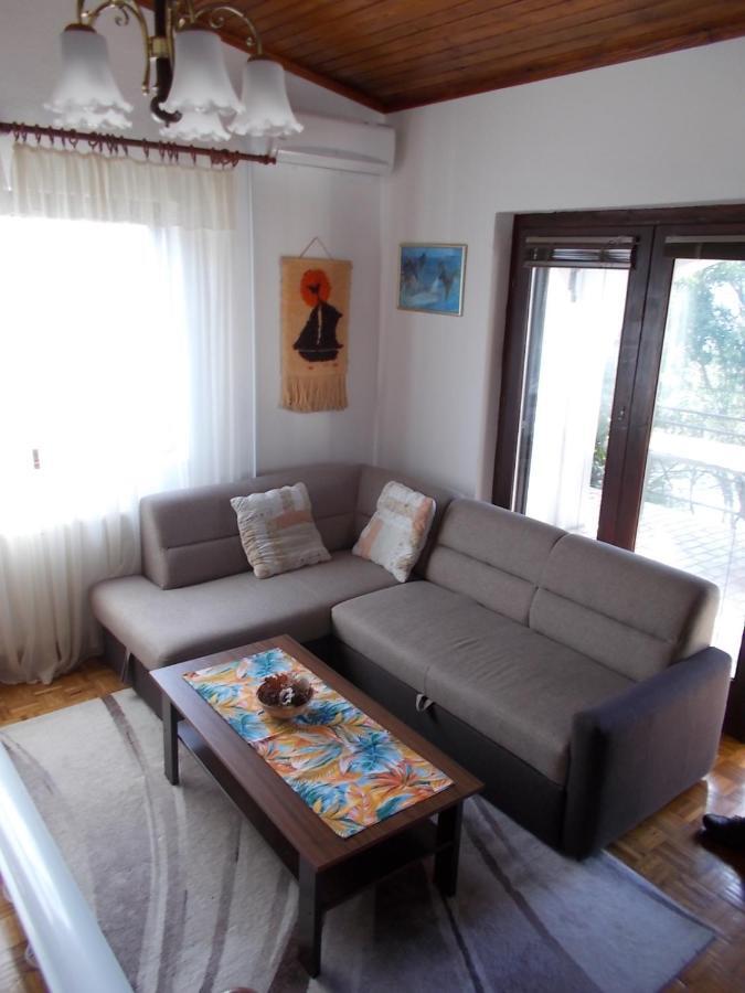 Krk Apartmani Pepina Pinezici  Bagian luar foto